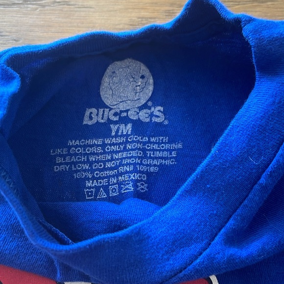 Buc-ee’s Patriotic/July 4th Tee - Youth Medium - Picture 3 of 3